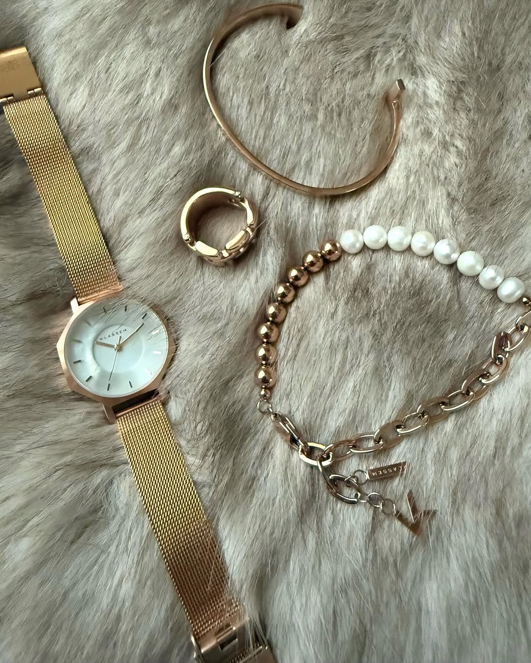 Volare Mother of Pearl 28mm (母の日特集)