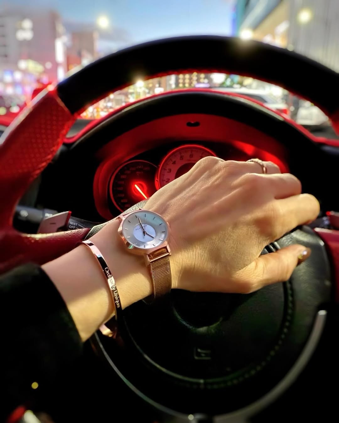 Volare Mother of Pearl 28mm (母の日特集)