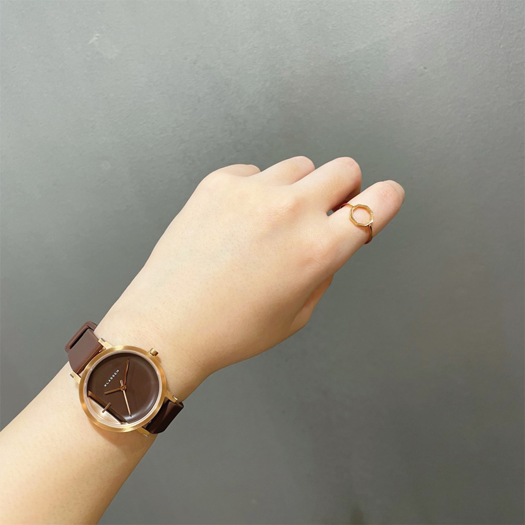 10,000円KLASSE14　Imperfect line 腕時計
