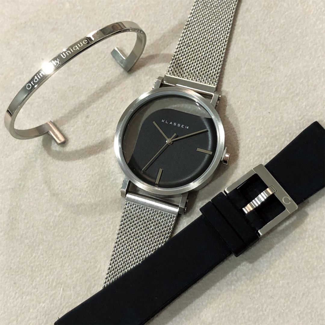 KLASSE14 / IMPERFECT ANGLE Silver Black with Mesh Strap 40mm